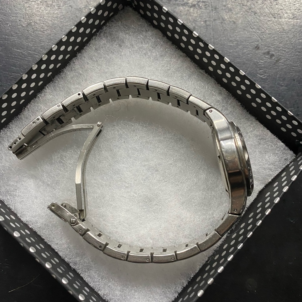Tag Heuer - Picture 2 of 3